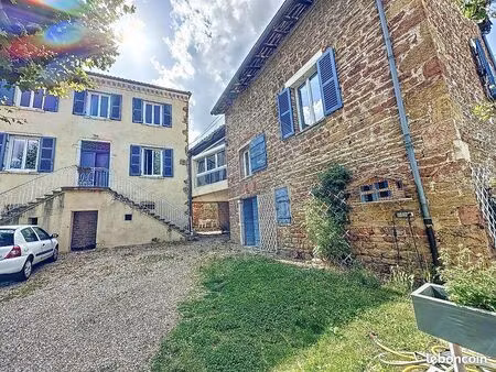 maison 7 pièces 223 m²