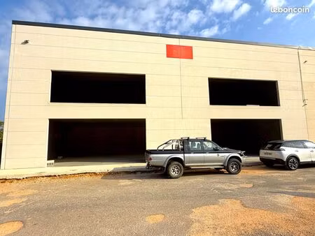 bureaux 436 m² brignoles