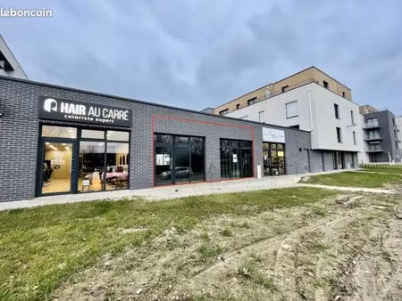 local commercial 125 m²