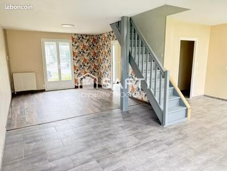 pavillon 7 pièces 134 m²