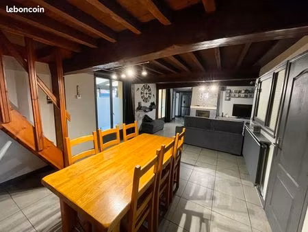 leers large maison flamande semi individuelle 120m² habitables 4/5 chambres jardin garage