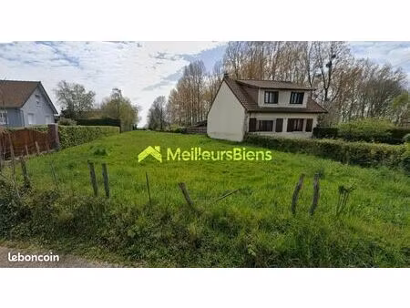 terrain 2 588 m² dargnies