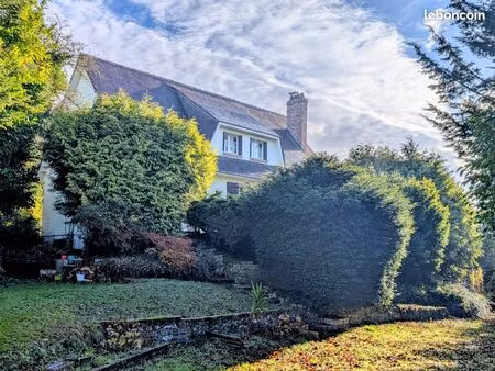 maison 5 pièces 143 m²