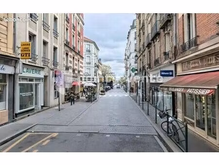 epicerie/primeur 130 m²