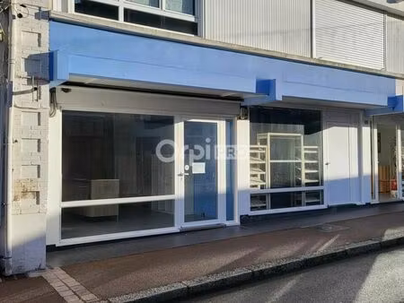 local commercial 48 m²