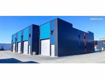 local industriel nantes