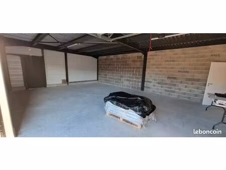 loue local professionnel