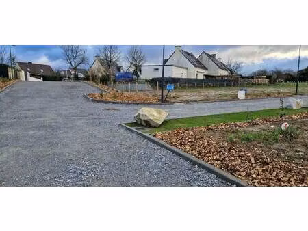 terrain constructible viabilisé à vendre