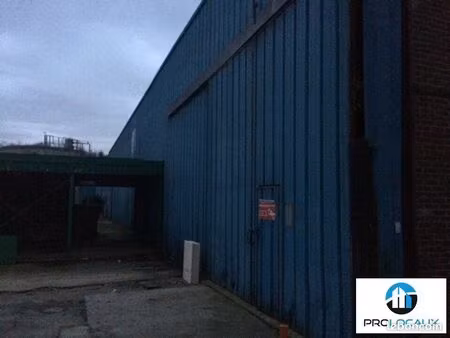 local d'activité 225 m²