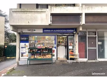 vente murs de boutique rue henri barbusse à villejuif