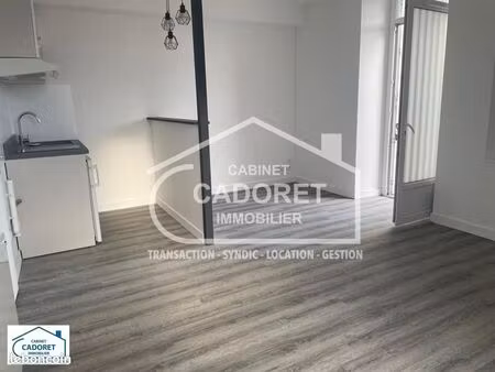 studio 1 pièce 24 m²