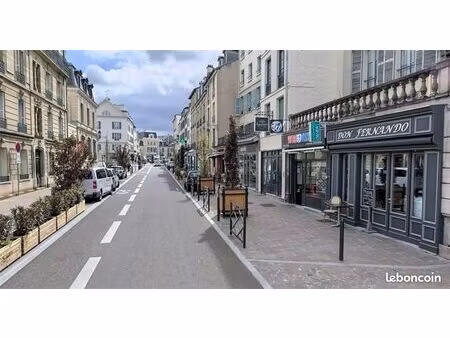 boutique 36 m² st germain en laye