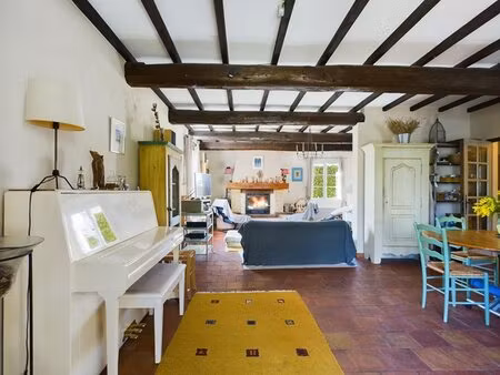 exclusivité // maison les angles 7 pièce(s) 151 m2 sur 1047 m2 de jardin