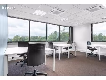 bureau privé à louer pour 5 personnes à lille europe