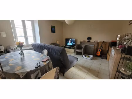 appartement combourg 3 pièce(s) 52 m2- en centre ville