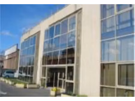 bureaux à louer à bezons 95870