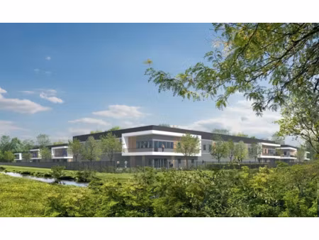 parc d'activites neuf a persan (95) - batiments modernes  modulables et bien desservis