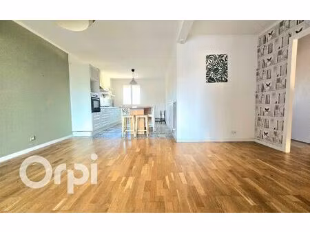 appartement saint-martin-de-crau 80.23 m² t-3 à vendre  199 000 €