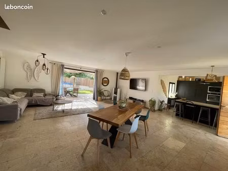 superbe villa avec piscine