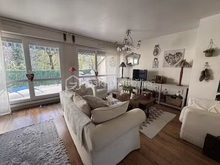 maison de 99 73 m² à saint-julien-les-villas