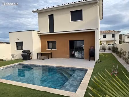 ? maison 4 chambres à louer – 1 800 / mois