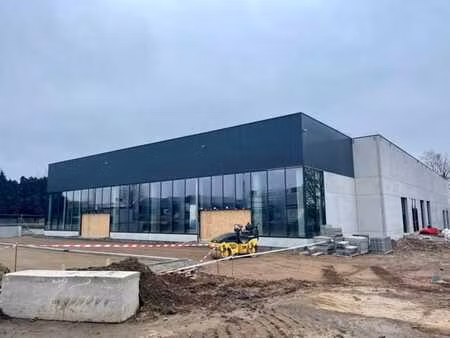 à louer – entrepôt de 168 m² – gembloux