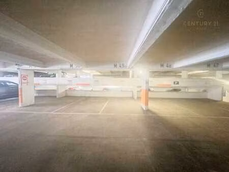 complexe louise - 11 emplacements parking - top investisseme