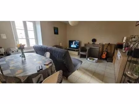 location appartement 2 pièces à combourg (35270) : à louer 2 pièces / 53m² combourg