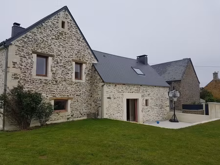 grande maison avec location attenante