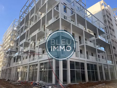 local commercial neuf a louer