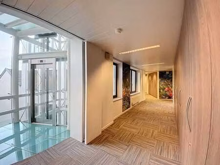 brugmann - bureaux de +- 409m2.