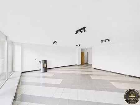 local commercial neuf à saint-mard 52 m² – grande visibilité