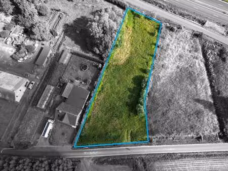 bouwgrond geschikt voor oa dierenartspraktijk (para-agrar...