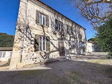 maison cabannes 247 m2 garage 67m² terrain 1196m²