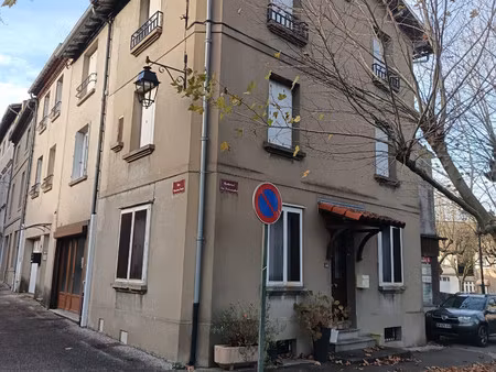 agreable maison de village t4 - habitable de suite