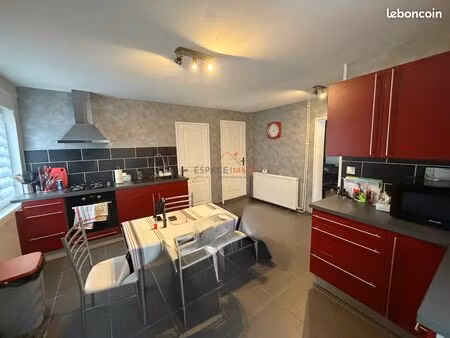 maison 5 pièces 85 m²