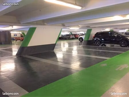 place de parking rer a noisy le grand mont d'est