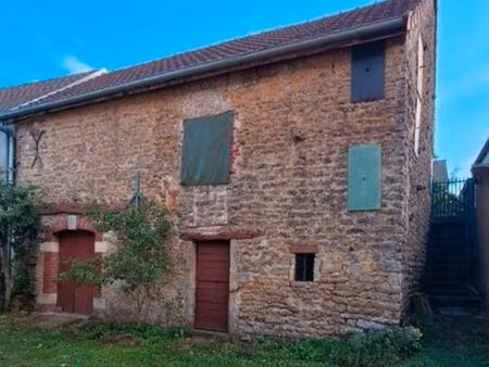 rare grange de 57m2 au sol  potentiel de 110m2 habitable