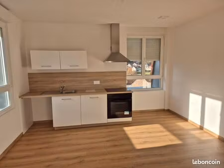 f2 pmr lumineux – vue panoramique