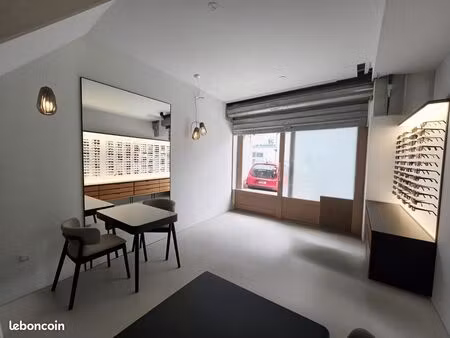 local liberal / commercial