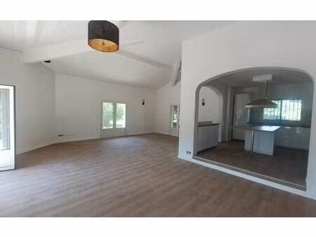 maison saint-sauveur 160 m² t-4 à vendre  299 900 €