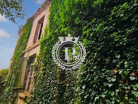 terrain avec ancien presbytère à restaurer