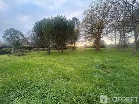 terrain de 1 150 m²