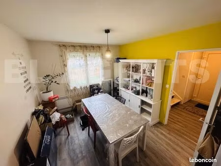 maison 3 pièces 82 m²