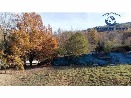 terrain constructible à vendre