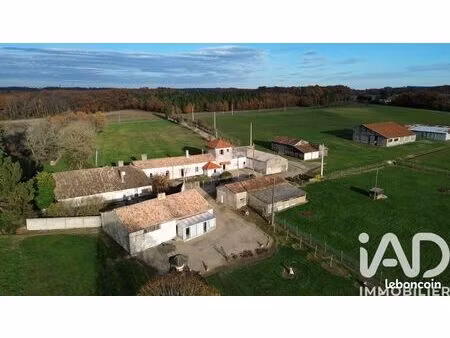 ferme 10 pièces 271 m²