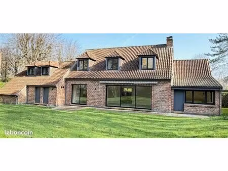 maison 8 pièces 190 m²