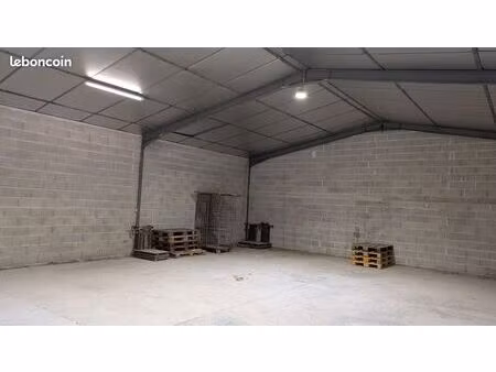 parking couvert fermé