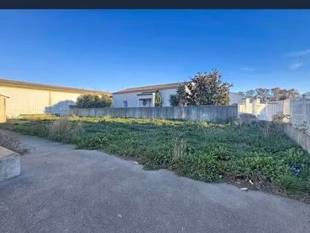 local professionnel sur lunel