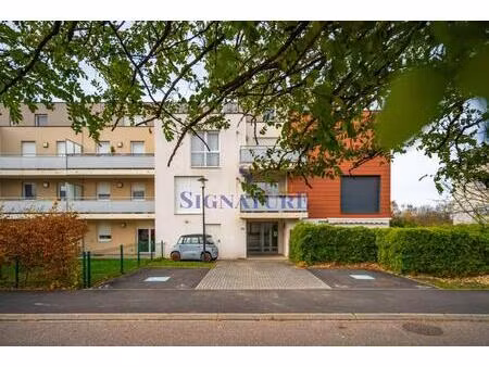 appartement / attique t3 avec terrasse et garage